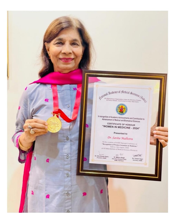 Dr Savita Malhotra, former Dean, PGI received "WOMEN IN MEDICINE AWARD 2024" at NAMS conference.